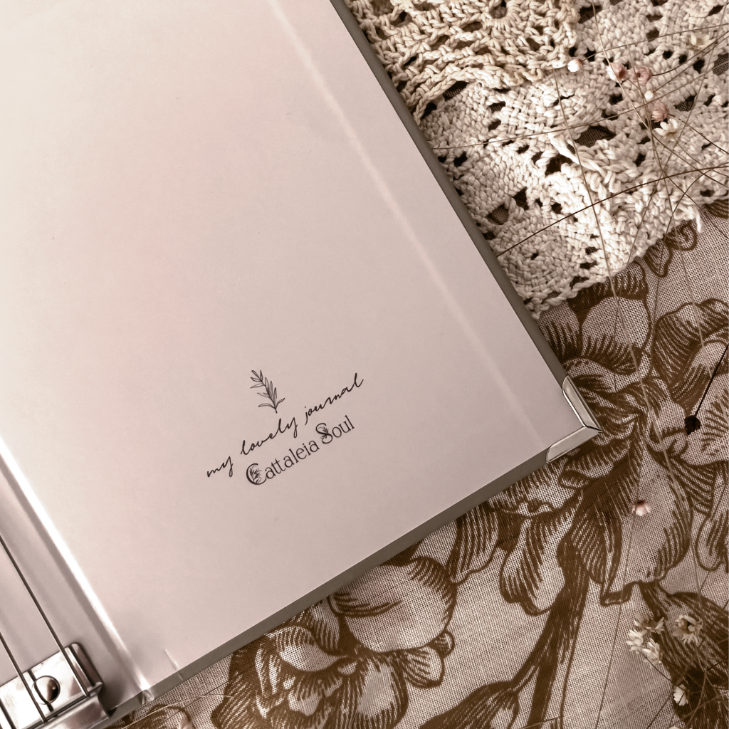 My Lovely Journal - Archivador 6 varillas pequeño Basil – Posdata - Imagen 3